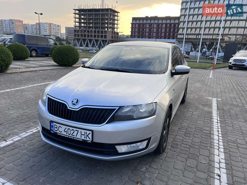 Skoda Rapid 2012