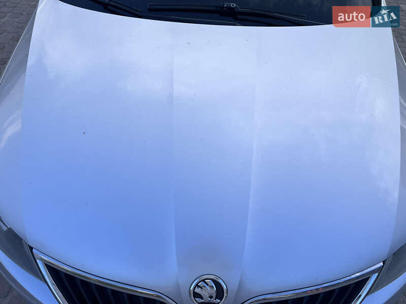 Лифтбек Skoda Rapid 2012 в Львове