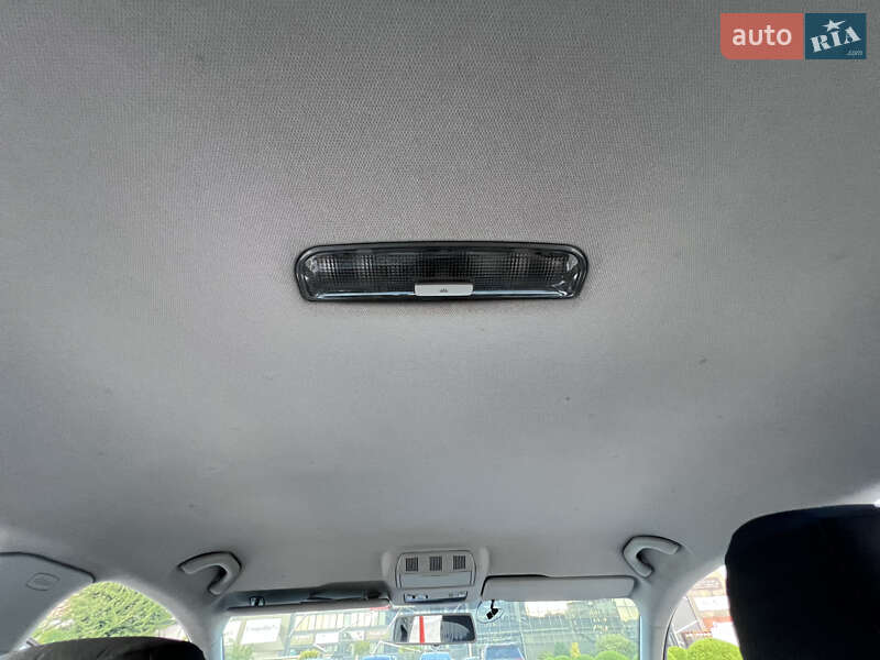 Лифтбек Skoda Rapid 2012 в Львове