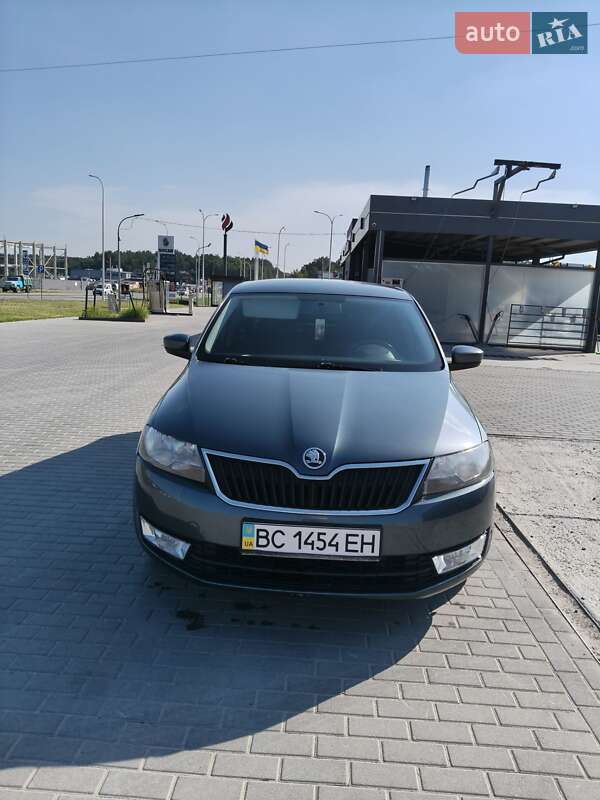 Ліфтбек Skoda Rapid 2014 в Львові