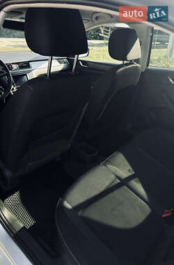 Лифтбек Skoda Rapid 2013 в 