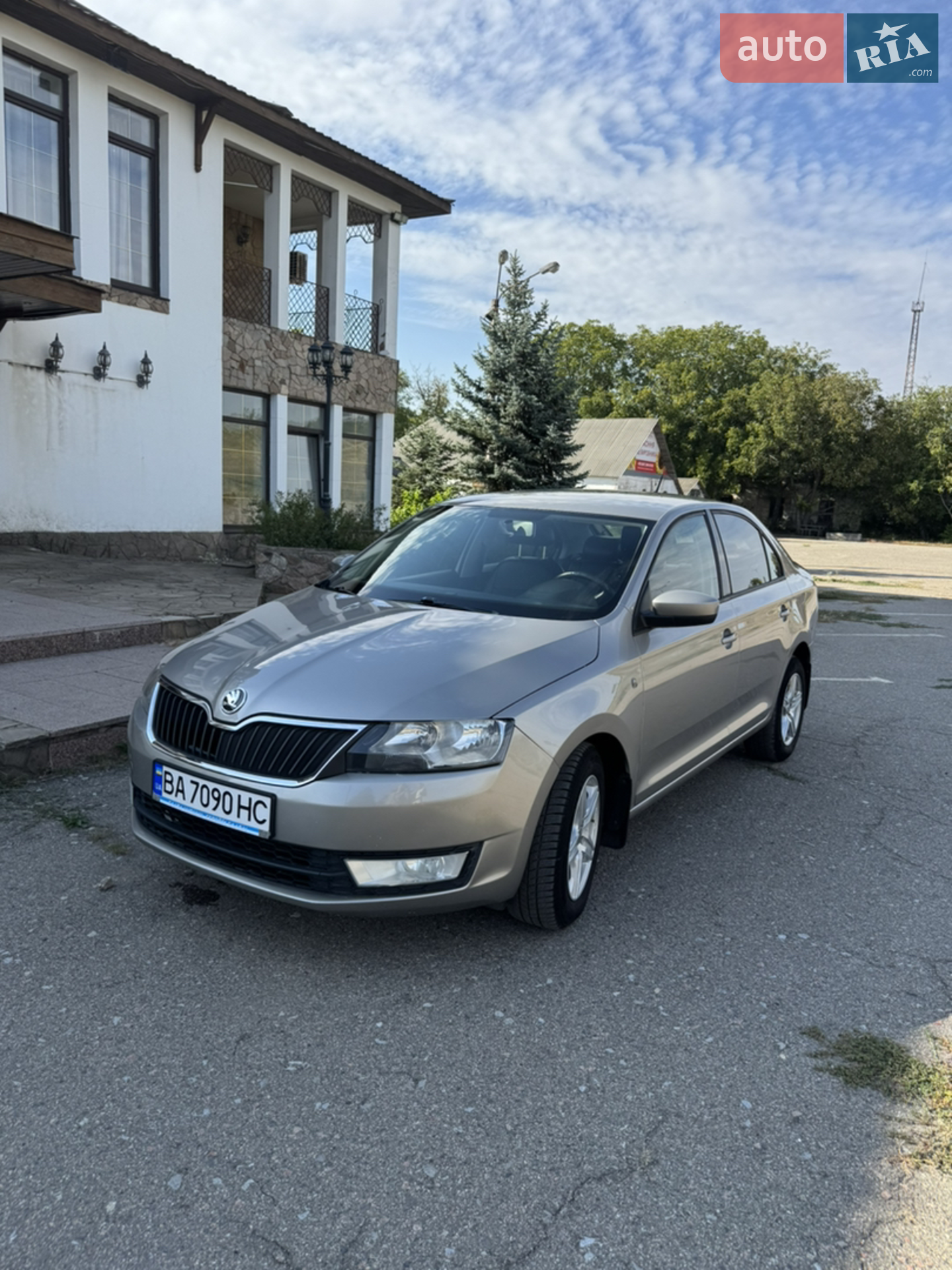 2013 Skoda Rapid - мініатюра 2