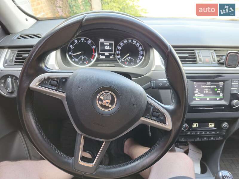 Ліфтбек Skoda Rapid 2016 в Кропивницькому