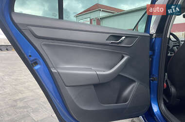 Хетчбек Skoda Rapid 2015 в 