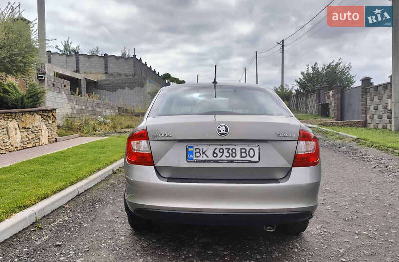 Лифтбек Skoda Rapid 2016 в Ровно