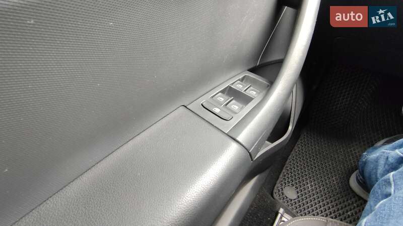 Лифтбек Skoda Rapid 2013 в Харькове