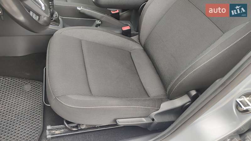 Лифтбек Skoda Rapid 2013 в Харькове