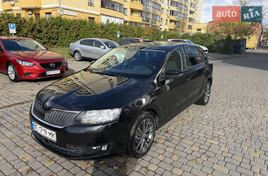 Хэтчбек Skoda Rapid 2015 в Львове
