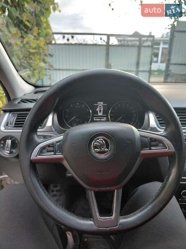 Хэтчбек Skoda Rapid 2014 в Львове
