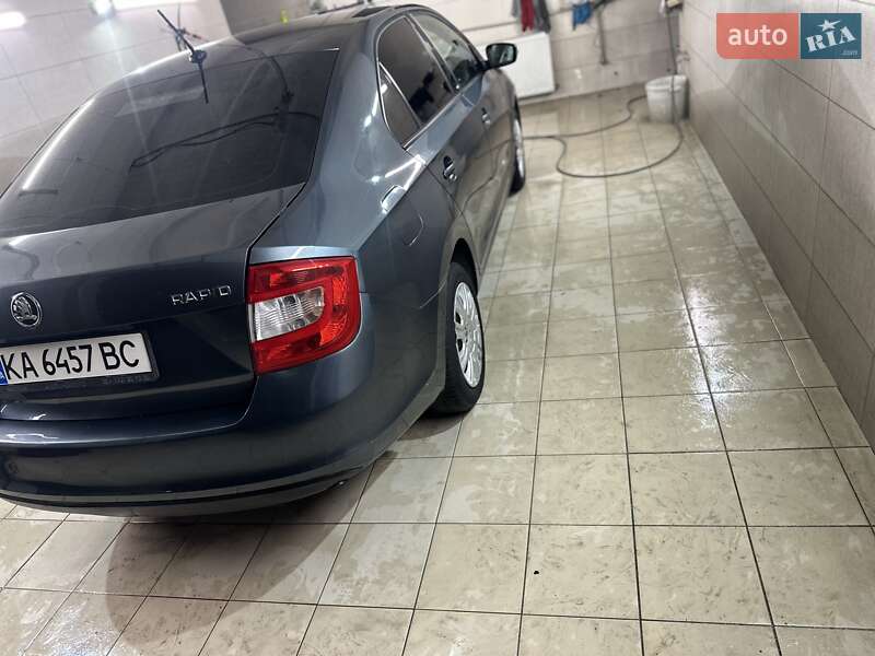 Лифтбек Skoda Rapid 2017 в Киеве