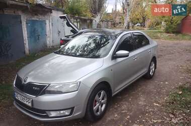 Лифтбек Skoda Rapid 2013 в 
