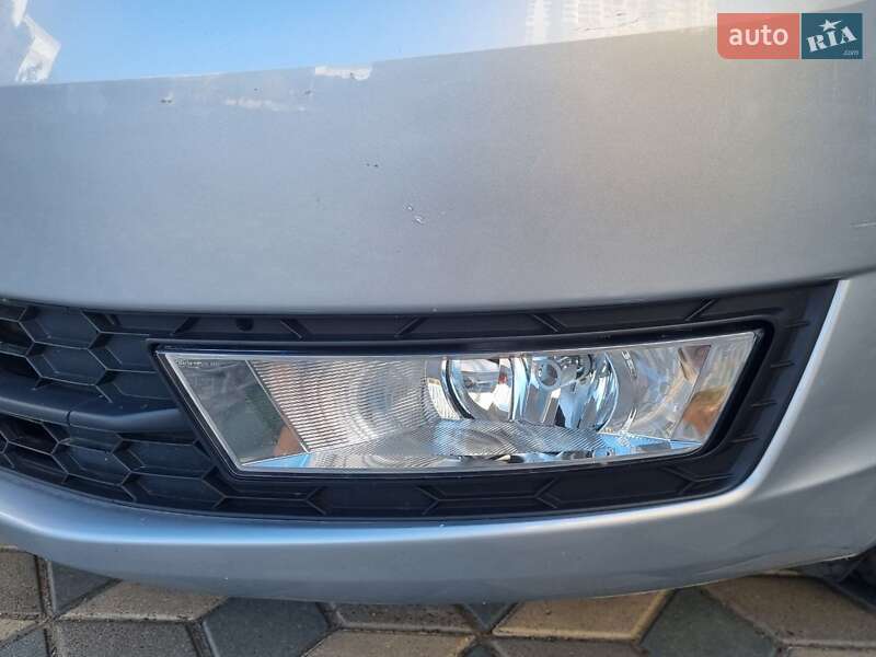 Лифтбек Skoda Rapid 2013 в Одессе