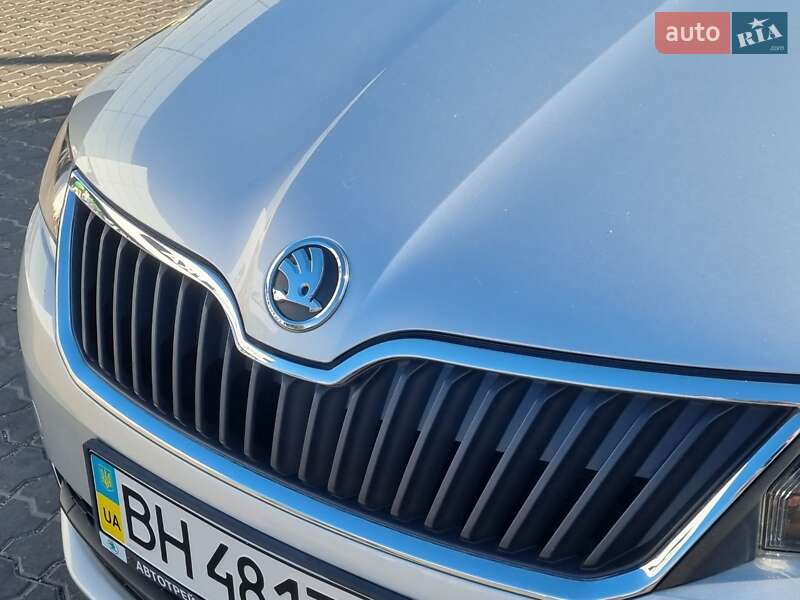 Лифтбек Skoda Rapid 2013 в Одессе