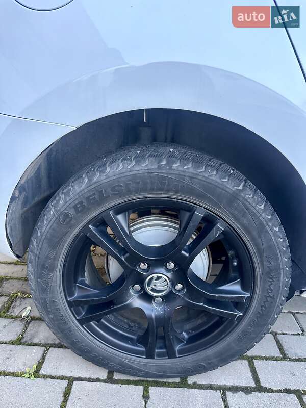 Хетчбек Skoda Rapid 2016 в Хусті