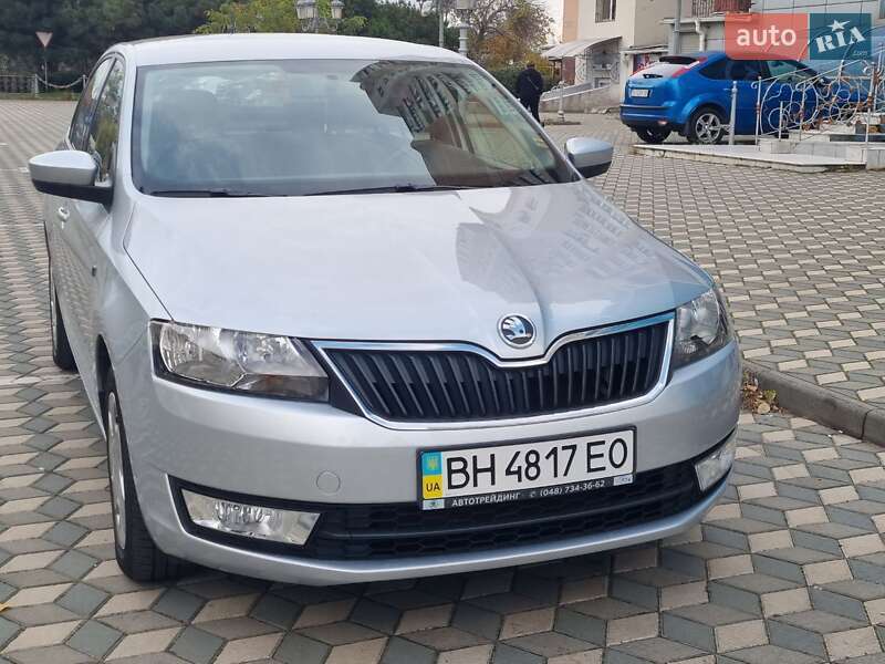 Лифтбек Skoda Rapid 2013 в Одессе