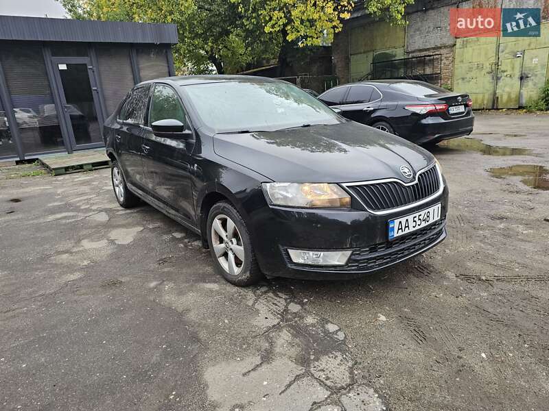 Лифтбек Skoda Rapid 2013 в Киеве