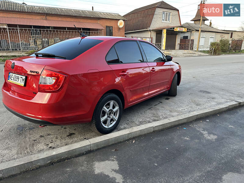 Лифтбек Skoda Rapid 2012 в Харькове фото 6 Лифтбек Skoda Rapid 2012 в Харькове