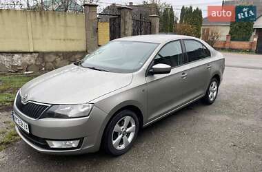 Лифтбек Skoda Rapid 2013 в Житомире