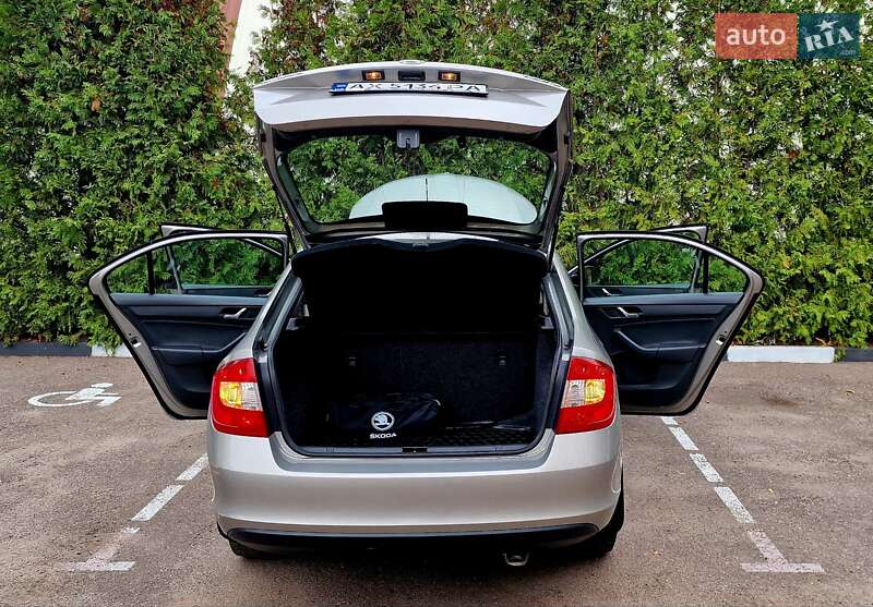 Лифтбек Skoda Rapid 2013 в Песочине