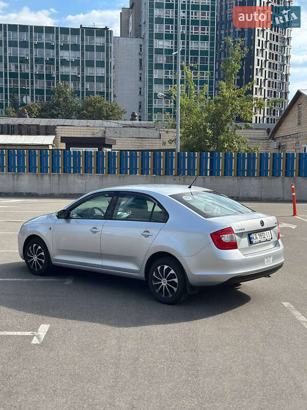 Ліфтбек Skoda Rapid 2015 в Києві фото 6 Ліфтбек Skoda Rapid 2015 в Києві