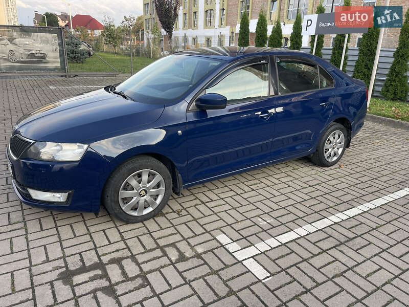 Лифтбек Skoda Rapid 2015 в Луцке