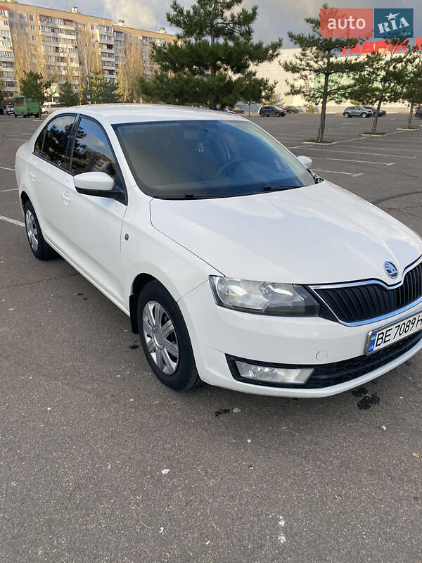Лифтбек Skoda Rapid 2013 в Николаеве фото 7 Лифтбек Skoda Rapid 2013 в Николаеве