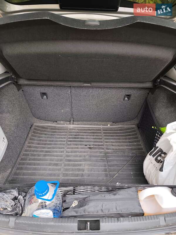 Хэтчбек Skoda Rapid 2014 в Киеве