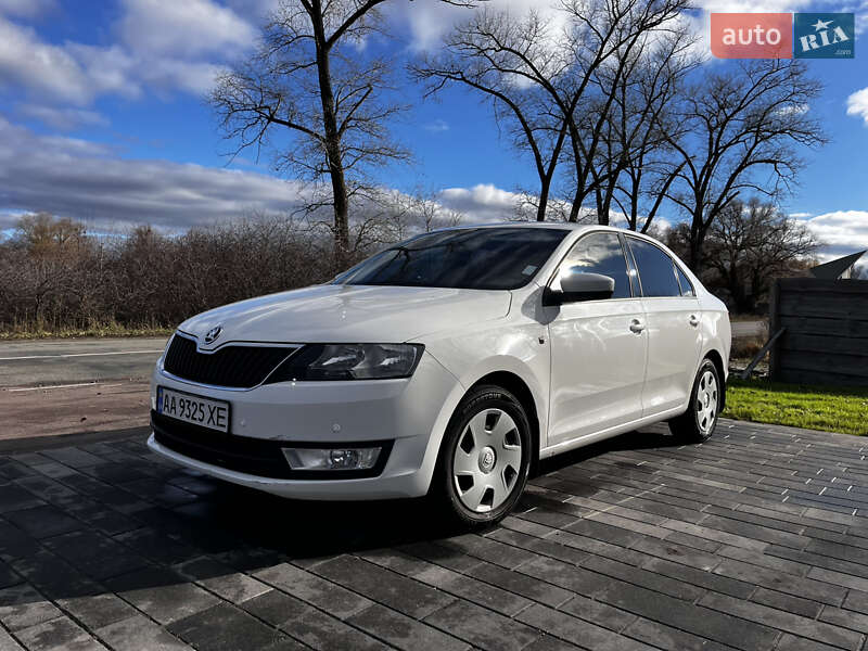 Лифтбек Skoda Rapid 2015 в Киеве фото 9 Лифтбек Skoda Rapid 2015 в Киеве