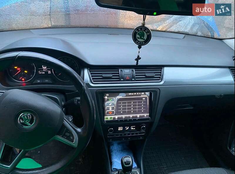 Хетчбек Skoda Rapid 2013 в Помічній