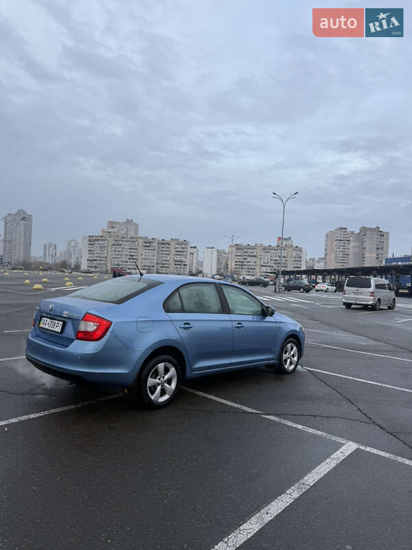 Лифтбек Skoda Rapid 2013 в Киеве фото 25 Лифтбек Skoda Rapid 2013 в Киеве