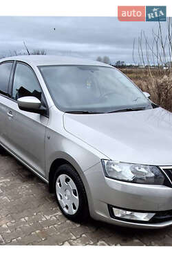 Лифтбек Skoda Rapid 2013 в Шостке