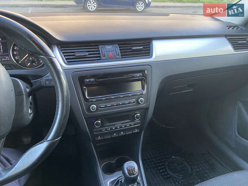 Лифтбек Skoda Rapid 2013 в Луцке