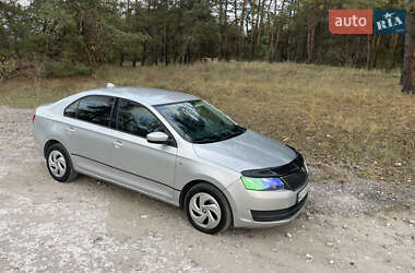 Ліфтбек Skoda Rapid 2014 в Кам'янському