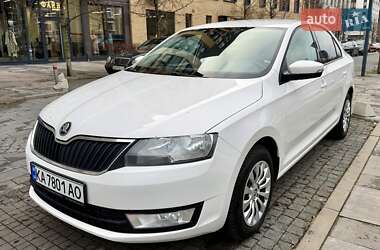Лифтбек Skoda Rapid 2016 в Киеве