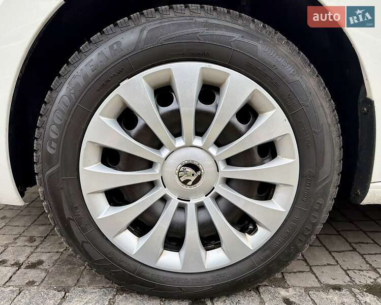 Лифтбек Skoda Rapid 2016 в Киеве