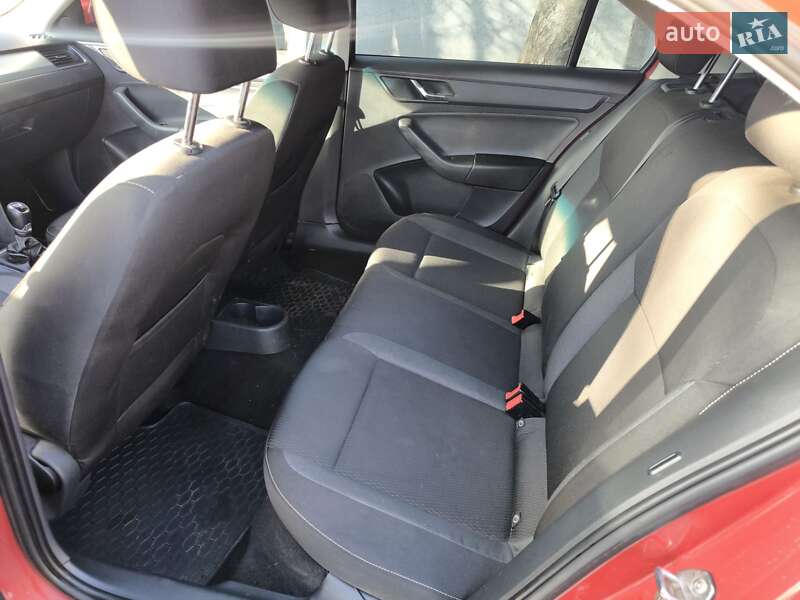 Ліфтбек Skoda Rapid 2013 в Дніпрі