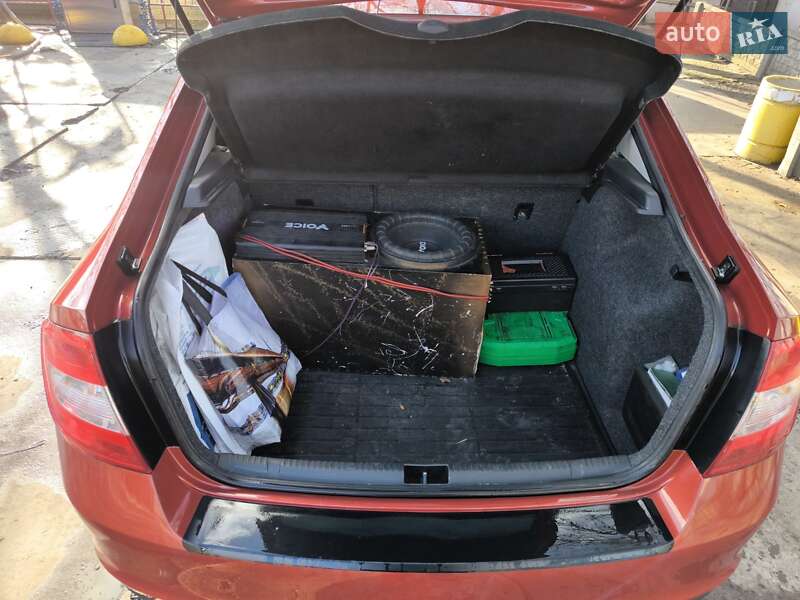 Ліфтбек Skoda Rapid 2013 в Дніпрі