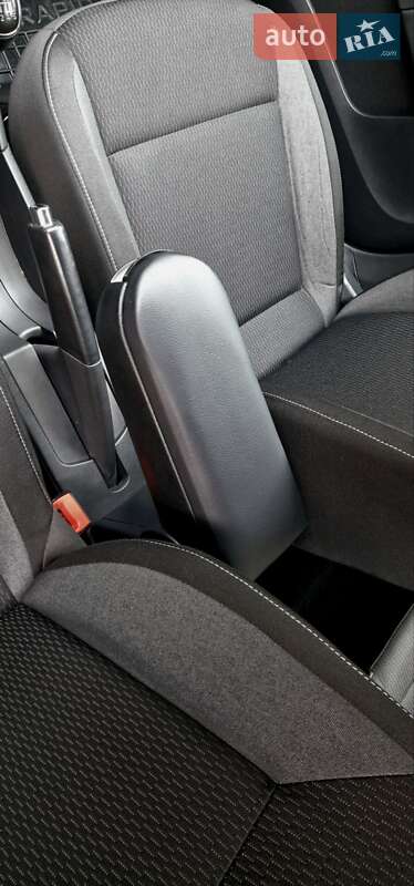 Лифтбек Skoda Rapid 2013 в Харькове