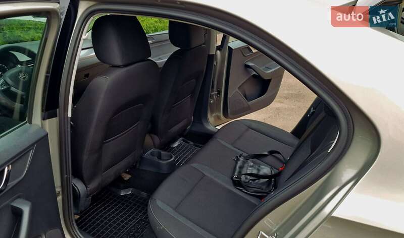 Лифтбек Skoda Rapid 2013 в Харькове