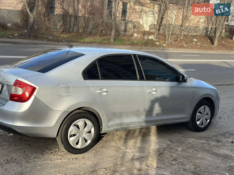 Лифтбек Skoda Rapid 2016 в Киеве фото 6 Лифтбек Skoda Rapid 2016 в Киеве