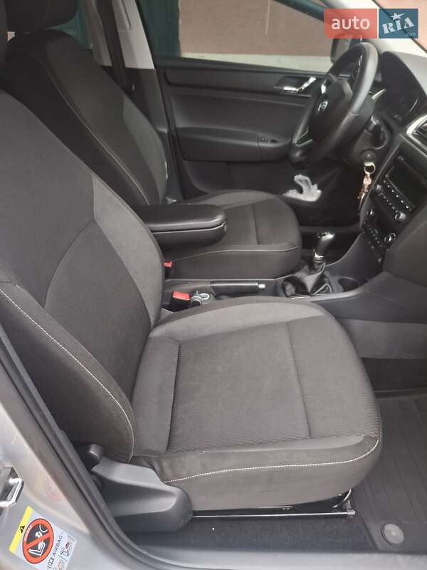 Лифтбек Skoda Rapid 2013 в Бобринце фото 7 Лифтбек Skoda Rapid 2013 в Бобринце