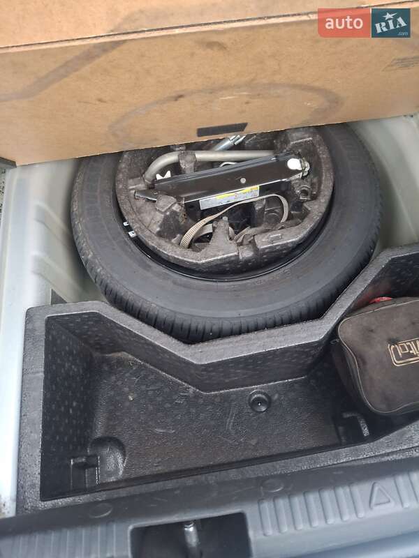 Лифтбек Skoda Rapid 2013 в Бобринце фото 15 Лифтбек Skoda Rapid 2013 в Бобринце