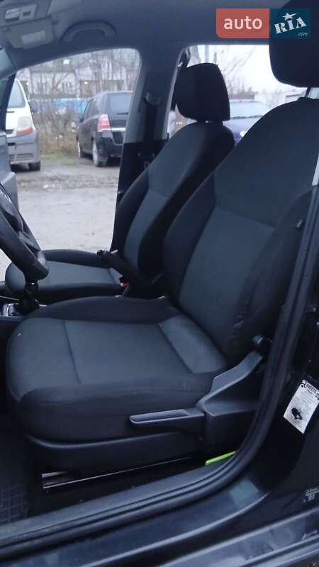 Лифтбек Skoda Rapid 2015 в Тернополе фото 36 Лифтбек Skoda Rapid 2015 в Тернополе