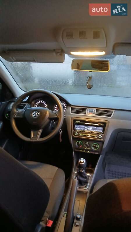 Лифтбек Skoda Rapid 2015 в Тернополе фото 59 Лифтбек Skoda Rapid 2015 в Тернополе