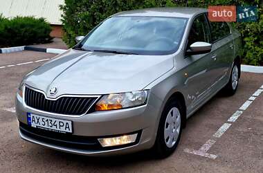 Лифтбек Skoda Rapid 2013 в Песочине