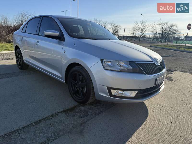 Ліфтбек Skoda Rapid 2012 в Ужгороді
