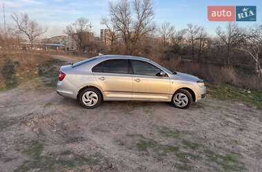 Лифтбек Skoda Rapid 2014 в Днепре