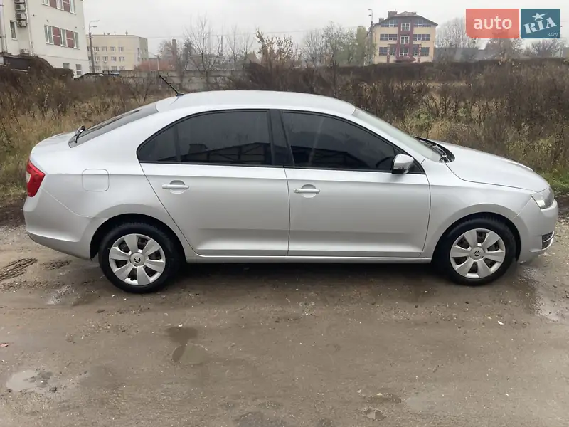 Skoda Rapid 2017 VIN TMBAF6NH9H4027349 фото оголошення 4 з 40