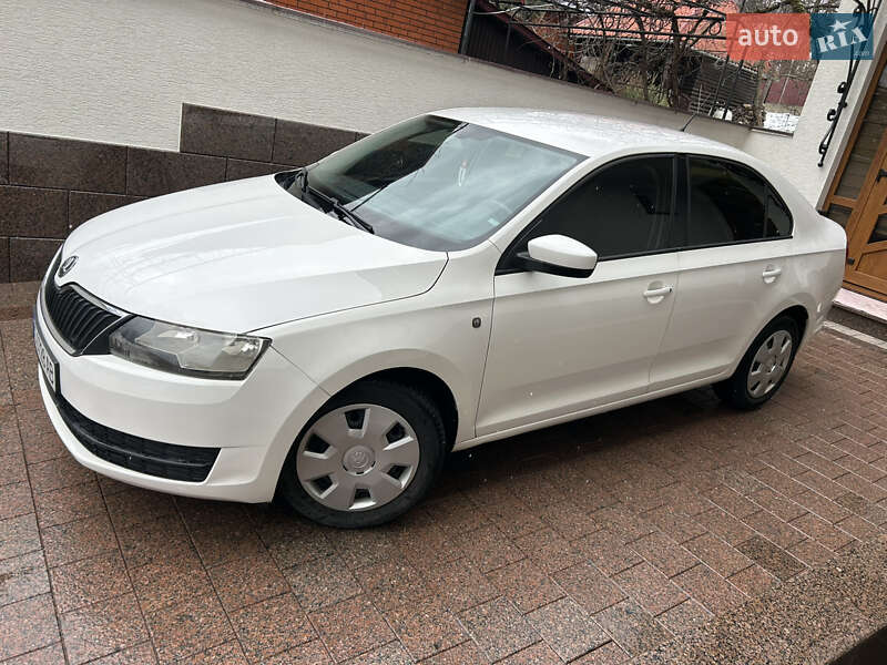Лифтбек Skoda Rapid 2013 в Тячеве