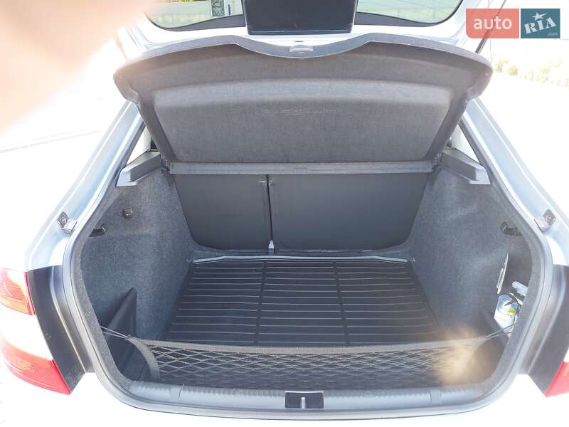 Лифтбек Skoda Rapid 2017 в Киеве фото 28 Лифтбек Skoda Rapid 2017 в Киеве